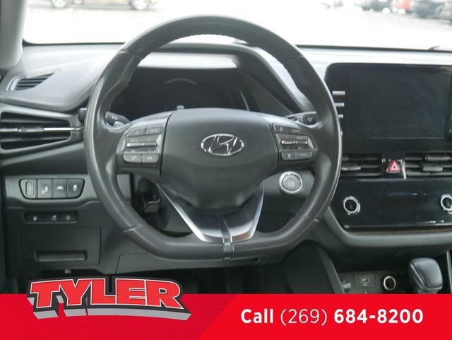 Used 2022 Hyundai Ioniq SEL FWD image 39