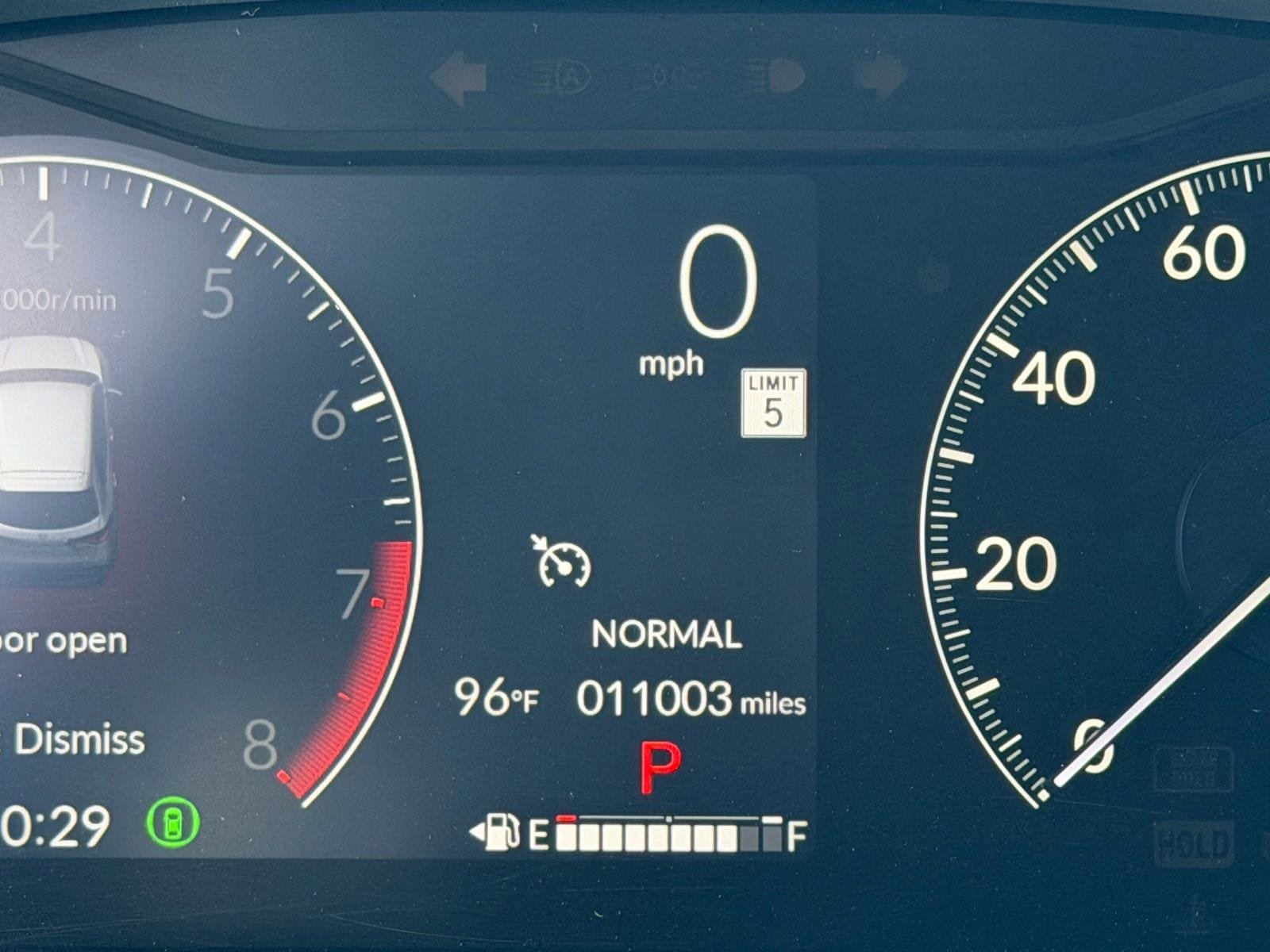 Used 2025 Honda HR-V LX image 25