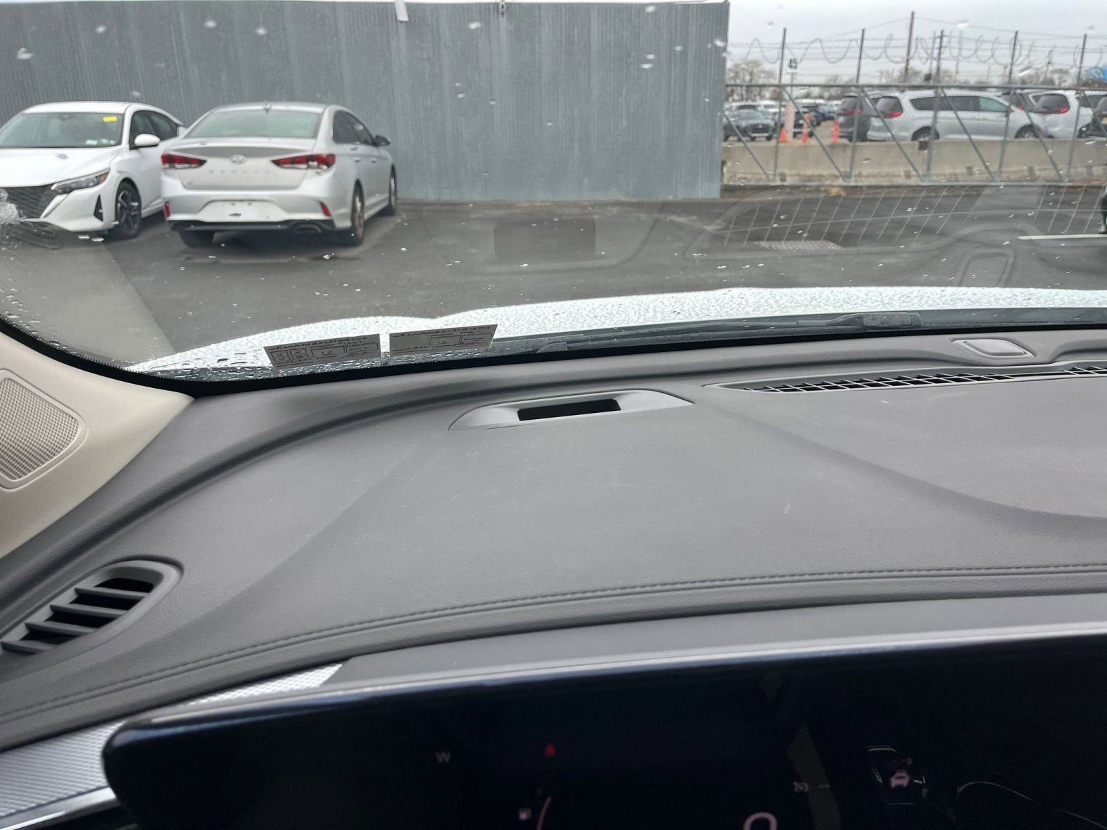 Used 2025 Buick Encore GX Preferred image 33