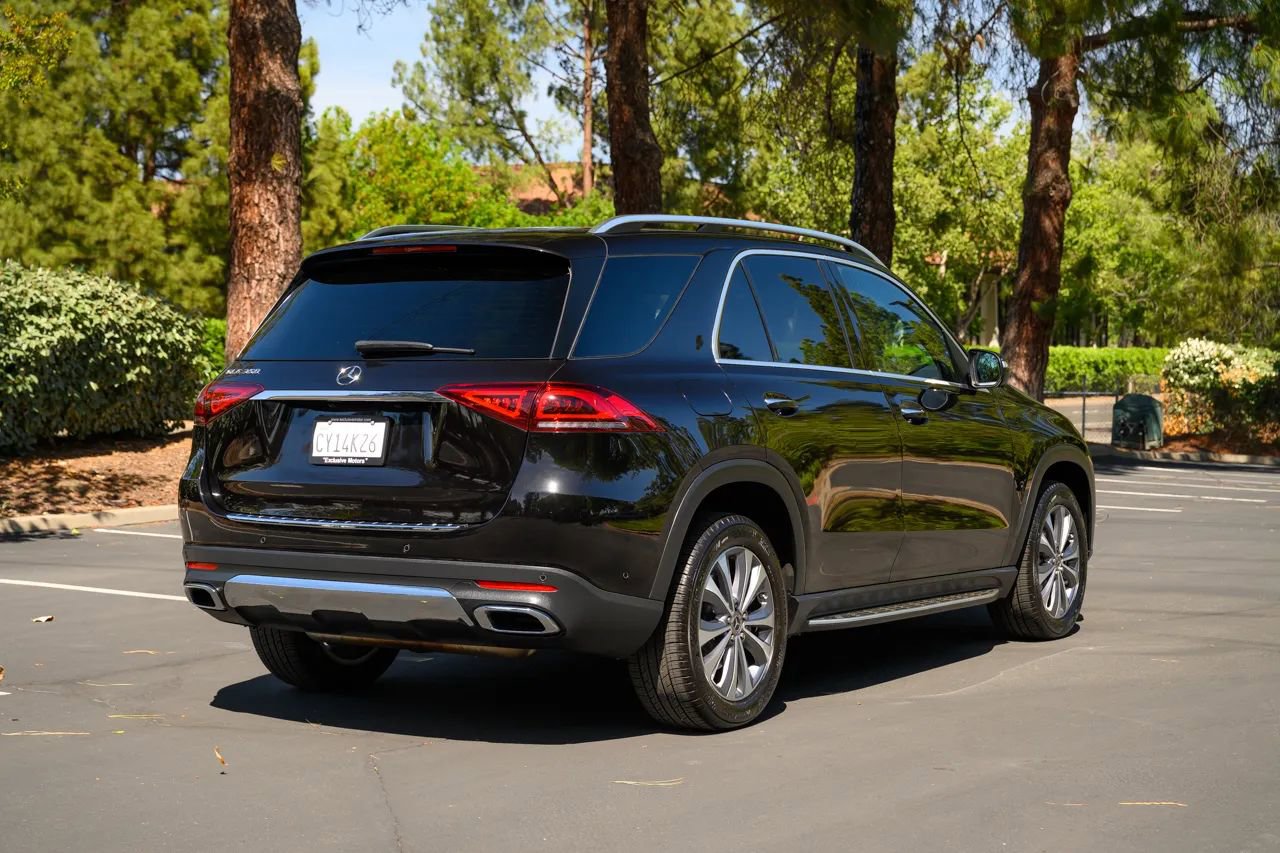 Used 2021 Mercedes-Benz GLE 350 w/ Premium Package image 7