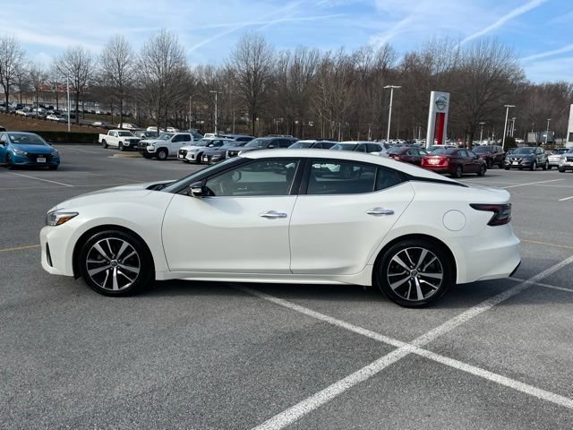 Used 2023 Nissan Maxima SV w/ Floor Mat Group FWD image 4