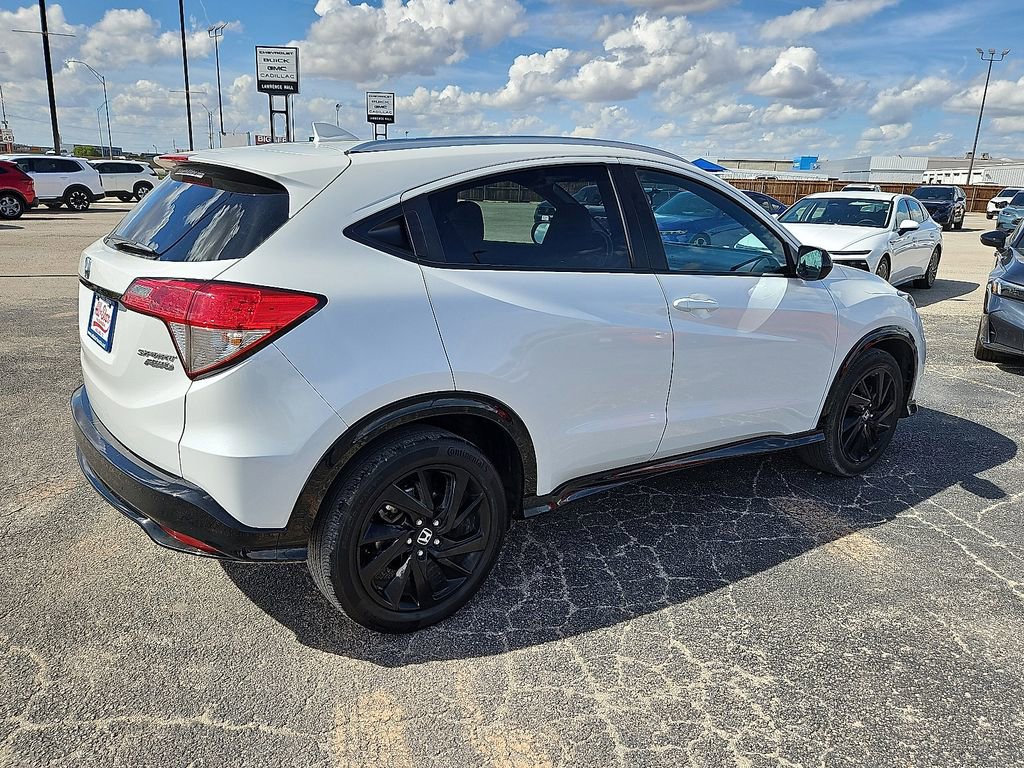 Used 2021 Honda HR-V Sport image 8