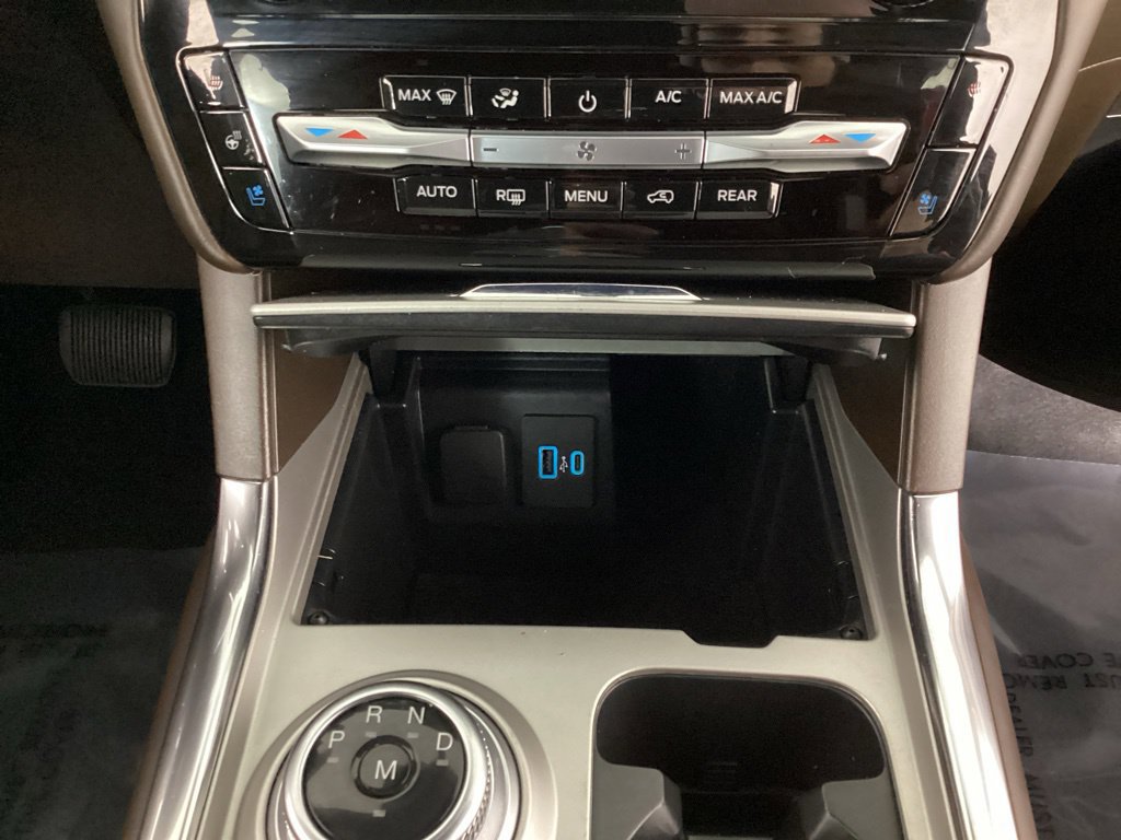Certified 2021 Ford Explorer King Ranch w/ Premium Technology Package AWD/4WD image 19