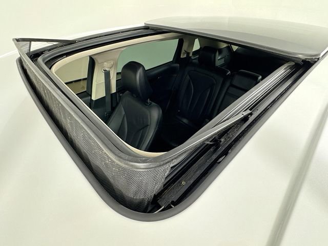 Used 2023 Lincoln Nautilus Reserve w/ Equipment Group 201A image 14