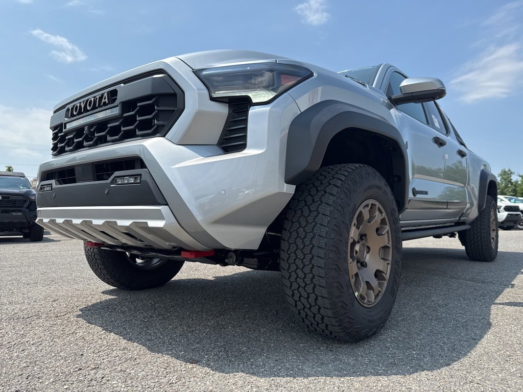 New 2025 Toyota Tacoma Trailhunter image 36
