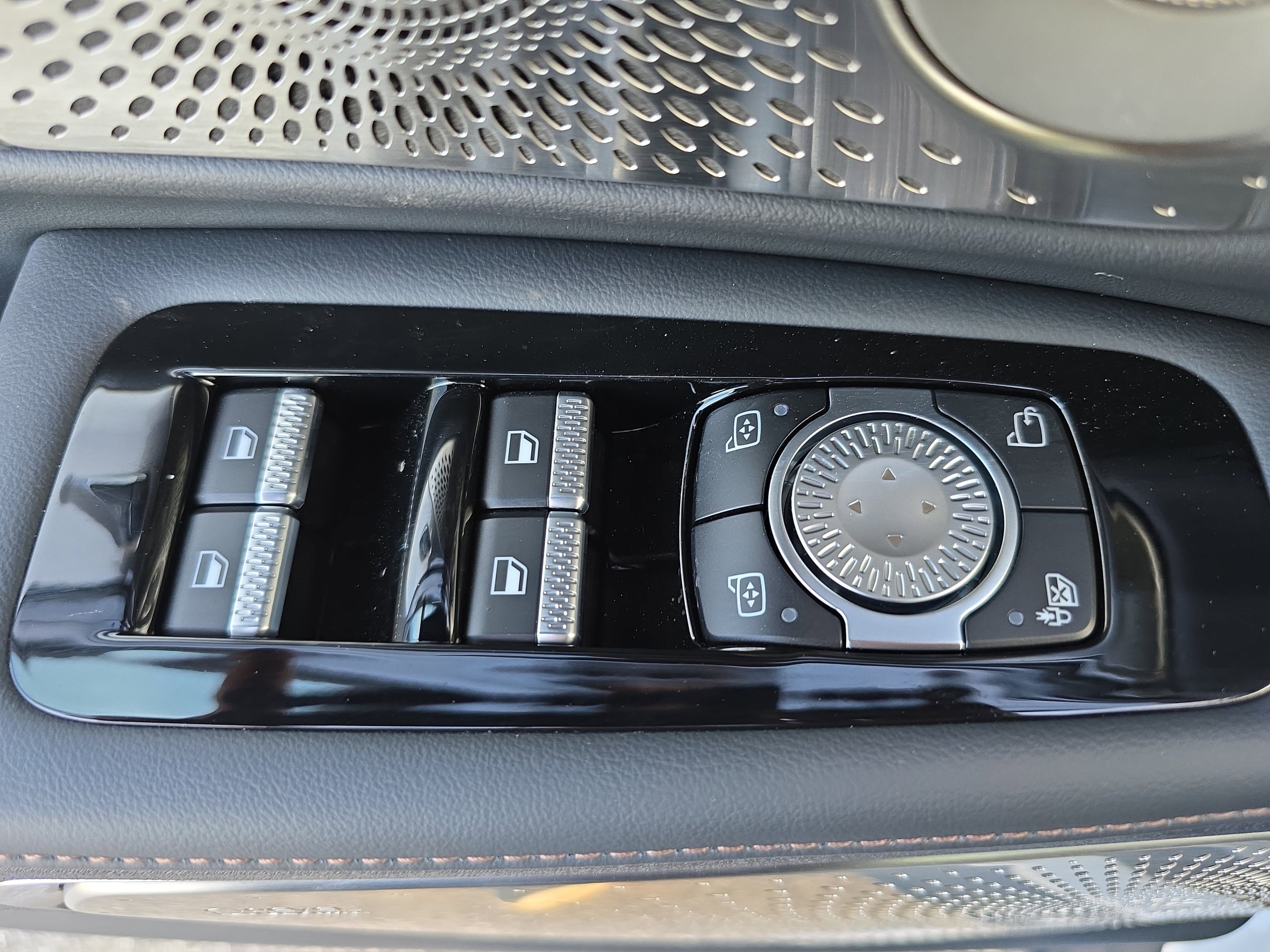 New 2026 Lincoln Nautilus Reserve AWD/4WD image 28