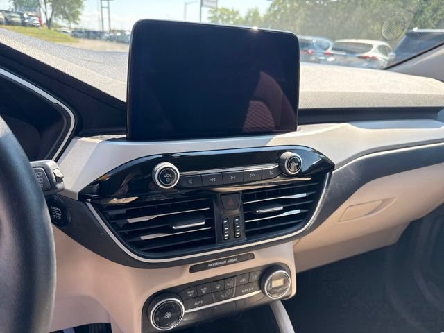 Used 2020 Ford Escape SE AWD/4WD image 29