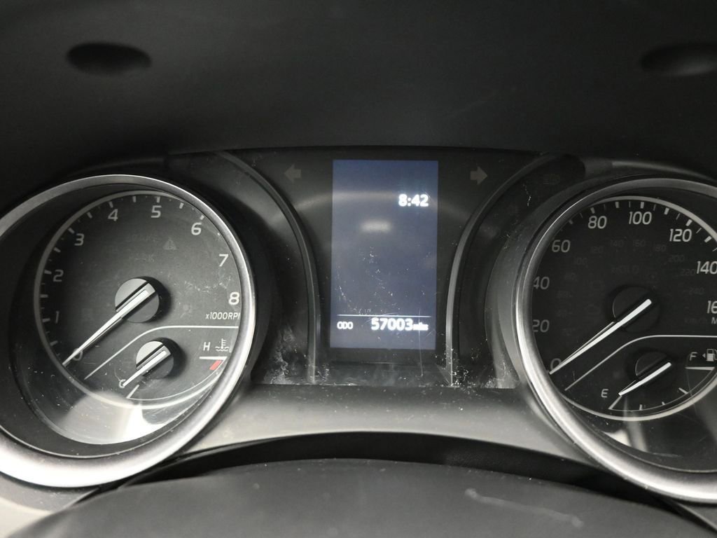 Used 2023 Toyota Camry SE FWD image 12
