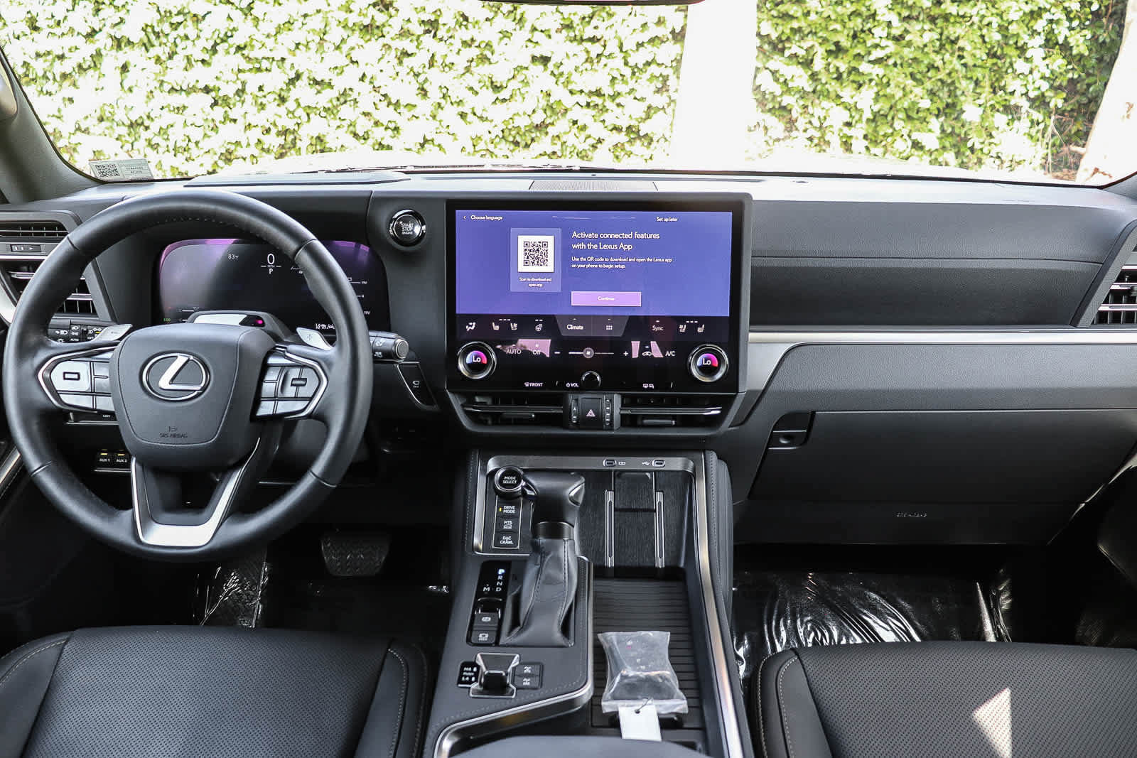 Used 2025 Lexus GX 550 AWD/4WD image 14