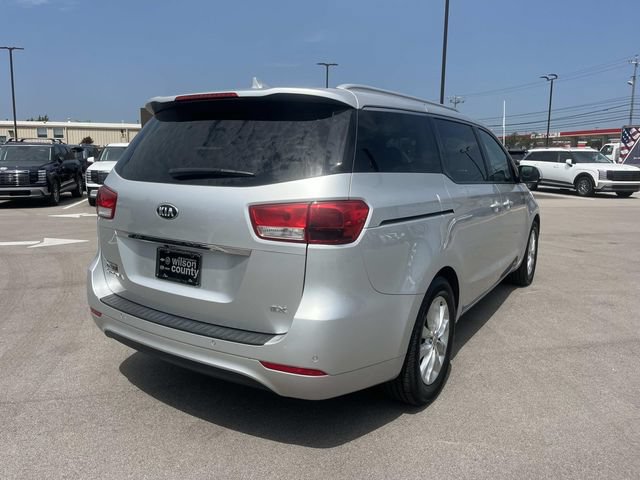 Used 2016 Kia Sedona EX FWD image 5