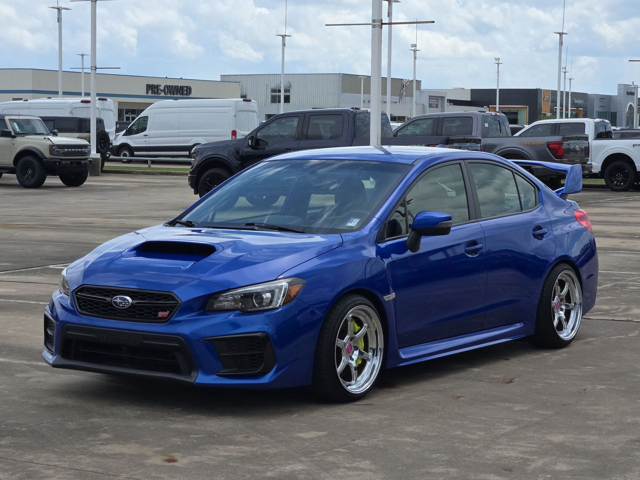 Used 2020 Subaru WRX STI AWD/4WD image 10