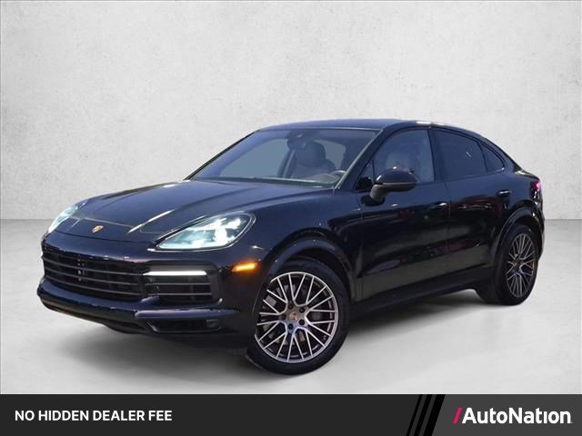 Used 2023 Porsche Cayenne S AWD/4WD image 1