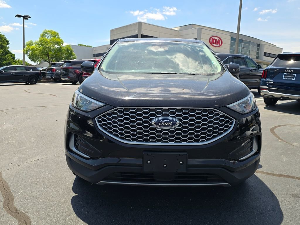 Used 2024 Ford Edge SEL AWD/4WD image 8