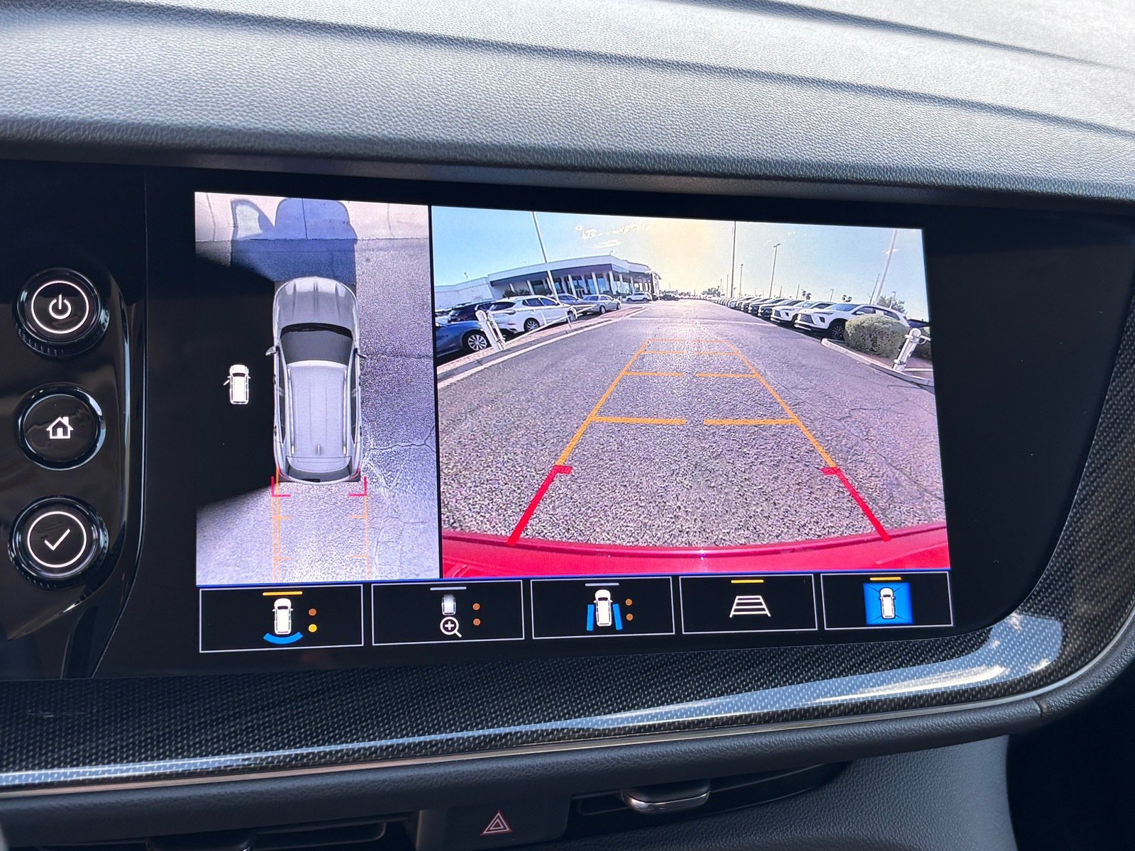 Used 2021 Buick Envision Essence w/ Technology Package I AWD/4WD image 28