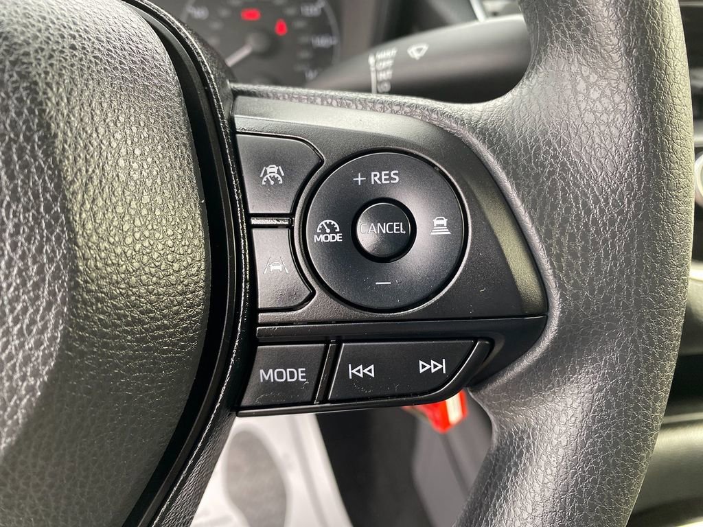 Used 2024 Toyota Corolla LE image 17