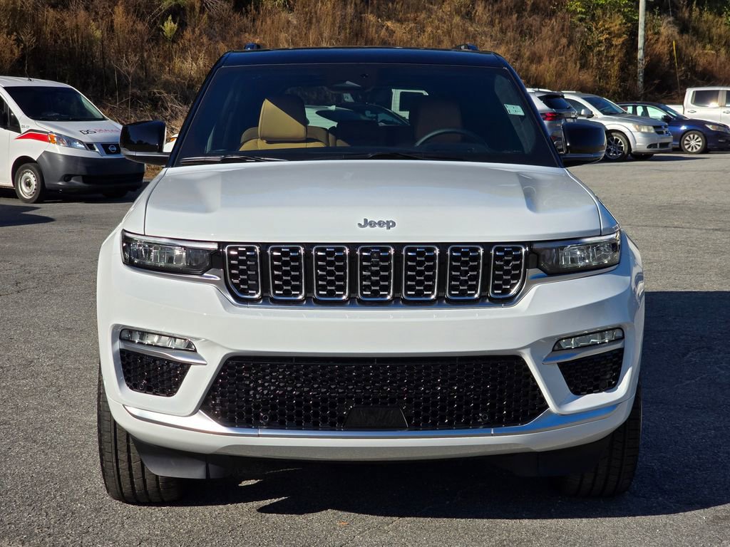 New 2025 Jeep Grand Cherokee Summit image 15