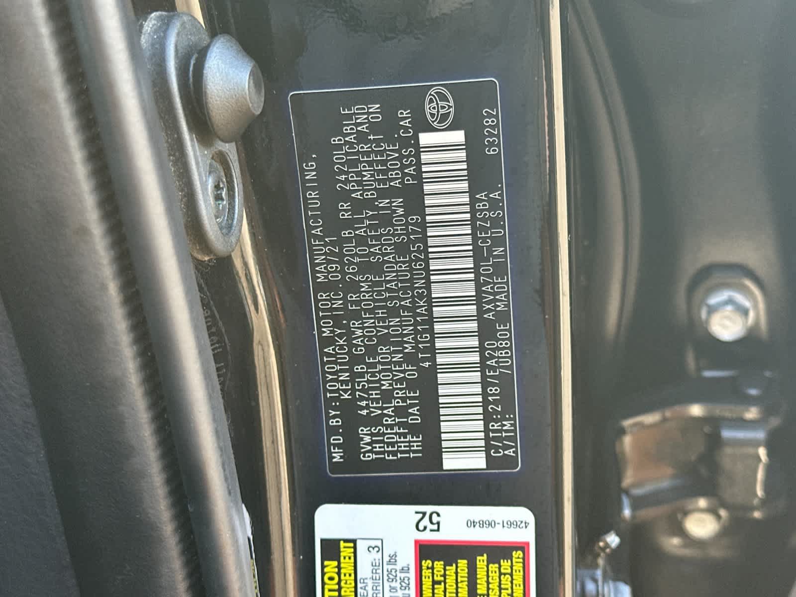 Used 2022 Toyota Camry SE FWD image 29