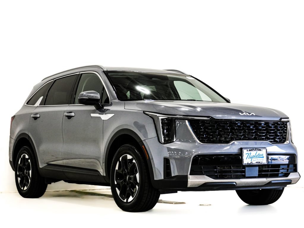 Used 2024 Kia Sorento S