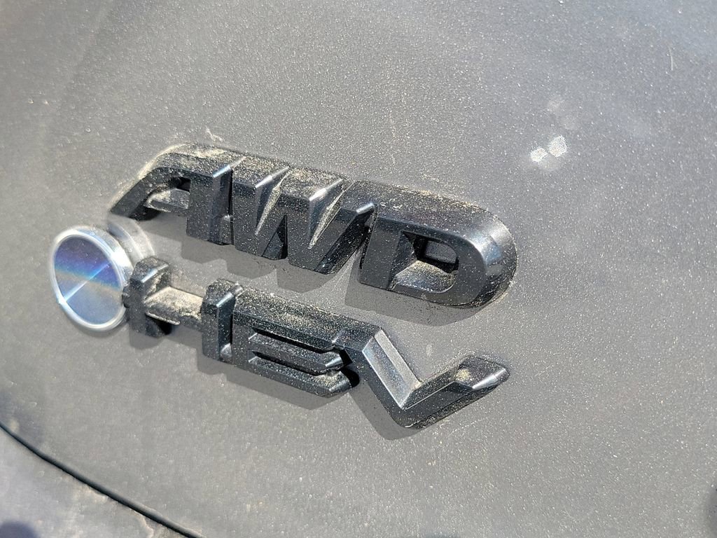 Used 2025 Toyota Camry XSE image 6