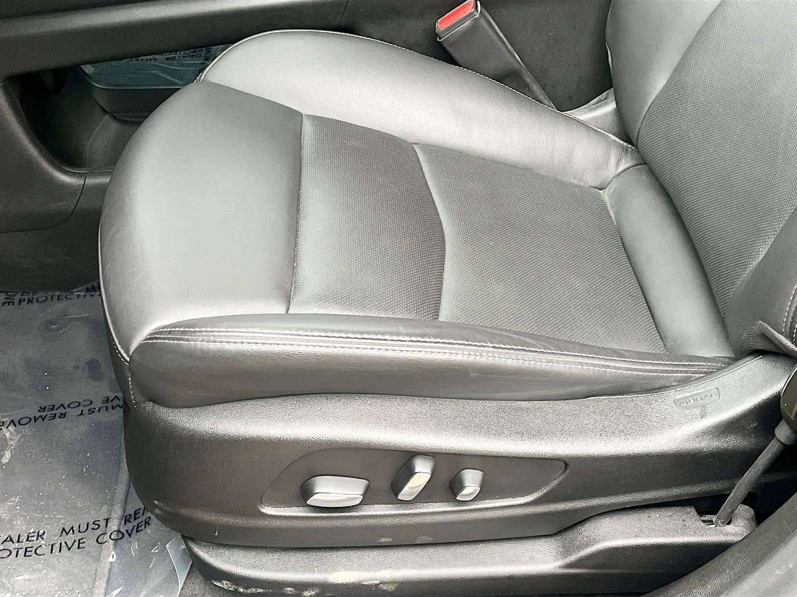 Used 2024 Cadillac XT6 Premium Luxury image 20