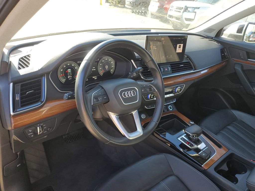 Used 2023 Audi Q5 2.0T Premium Plus image 15