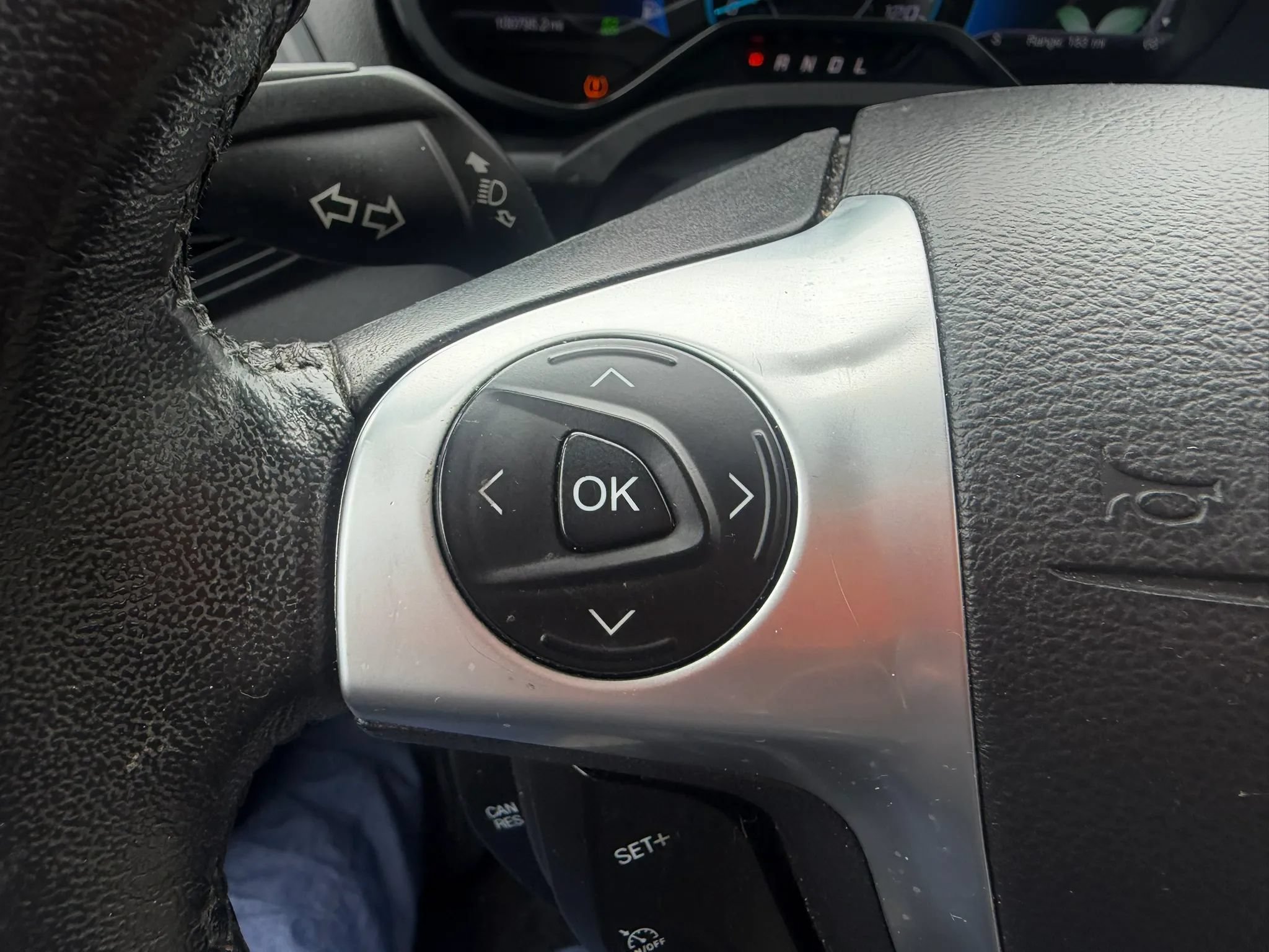 Used 2017 Ford C-MAX SE FWD image 13