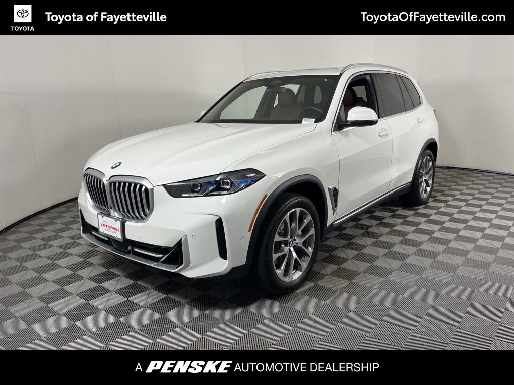 Used 2024 BMW X5 xDrive40i w/ Premium Package