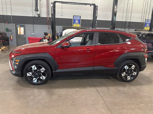 Used 2025 Hyundai Kona SEL image 5