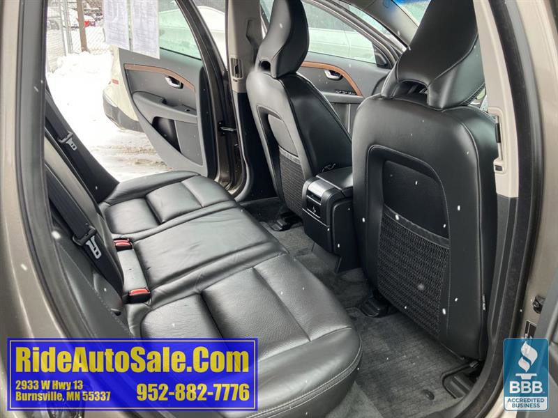 Used 2011 Volvo XC70 3.2 image 16