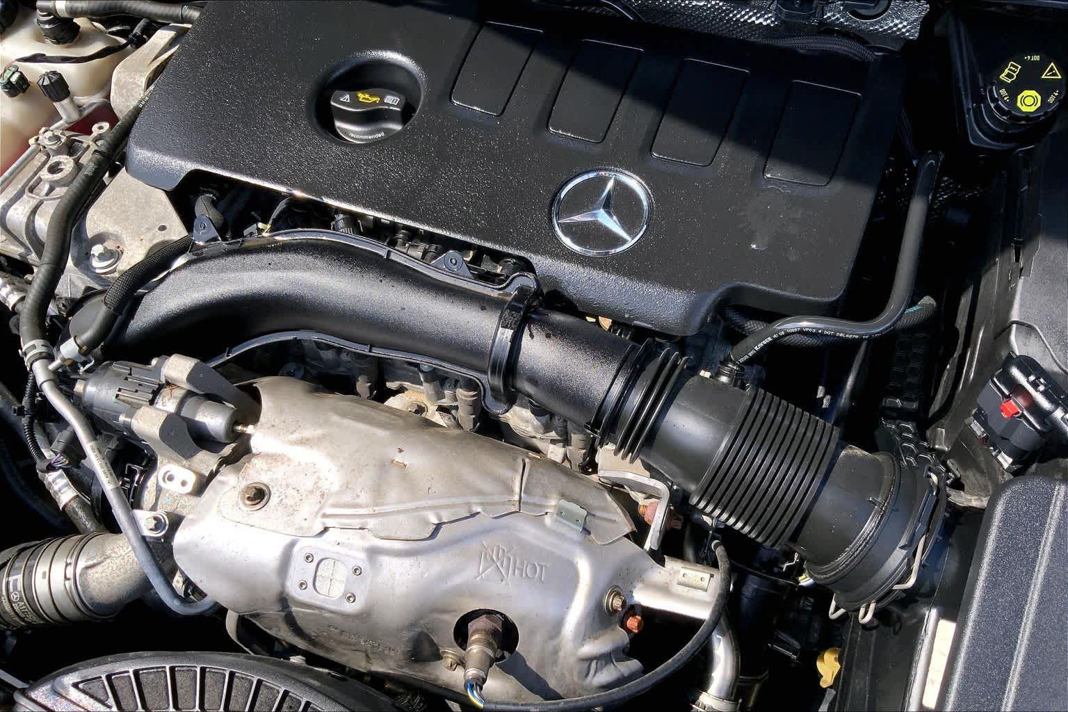 Certified 2023 Mercedes-Benz GLA 250 4MATIC image 33