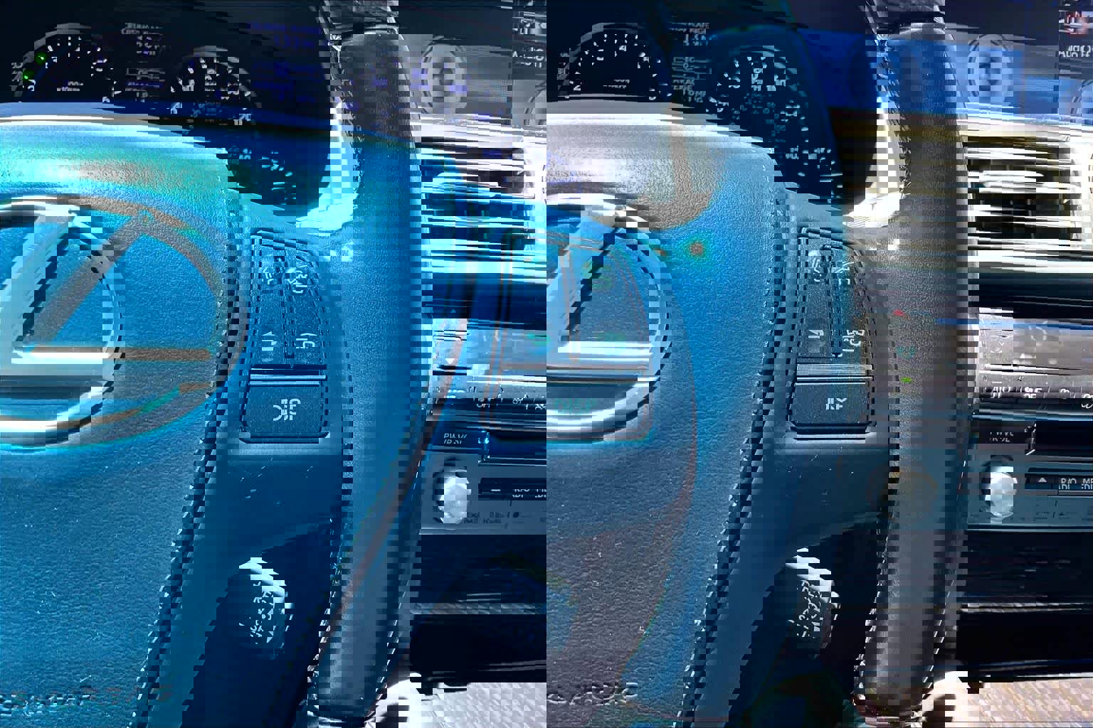 Used 2015 Lexus LS 460 L RWD image 23