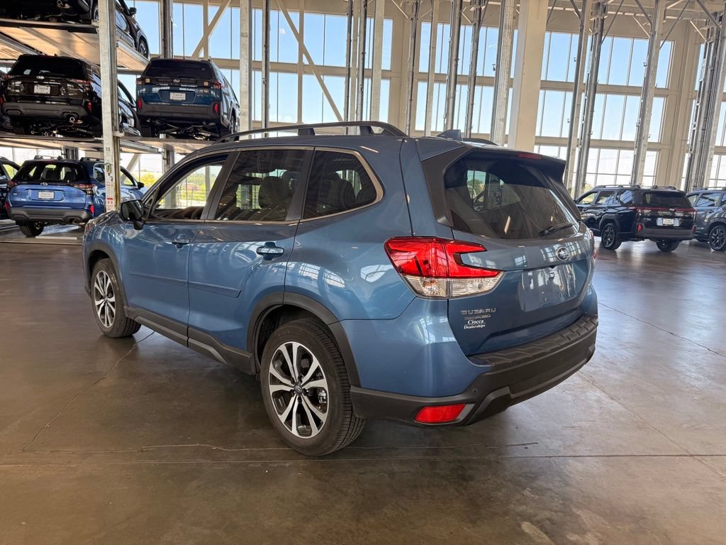 Certified 2023 Subaru Forester Limited AWD/4WD image 5