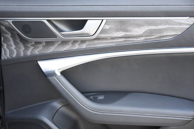 Used 2025 Audi A6 Premium Plus image 26