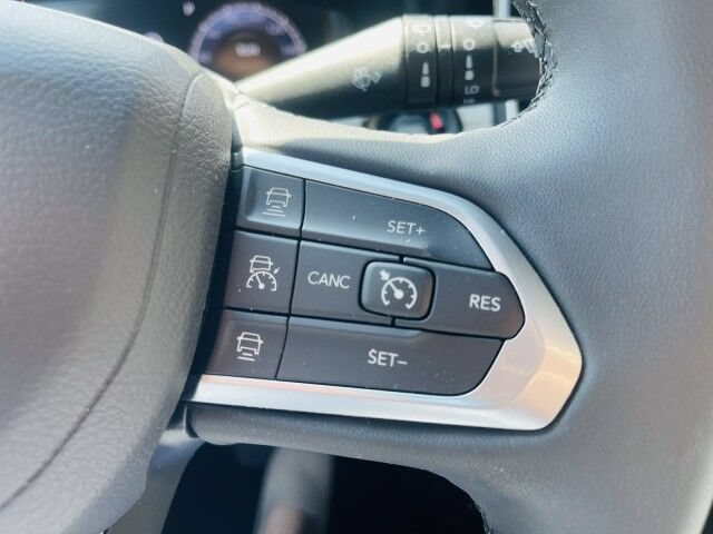 Used 2023 Jeep Compass Limited w/ Elite Group AWD/4WD image 22
