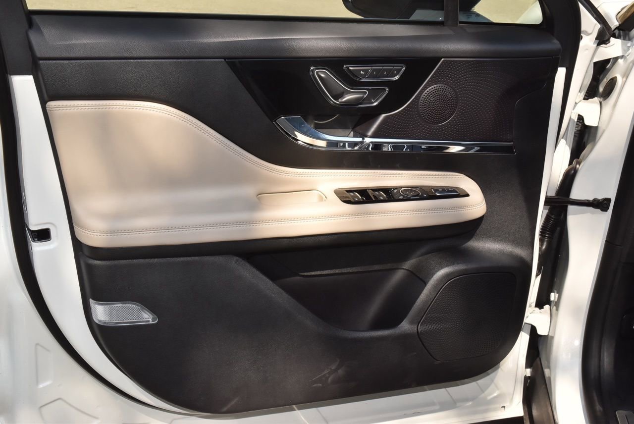 New 2026 Lincoln Corsair Premiere FWD image 34