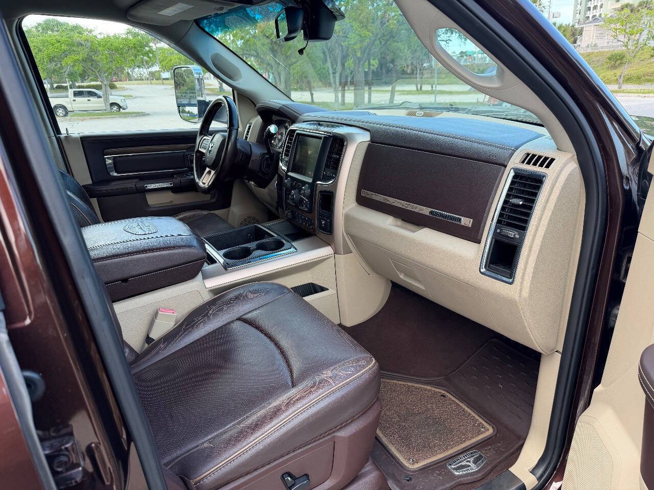 Used 2015 RAM 2500 Longhorn RWD image 11
