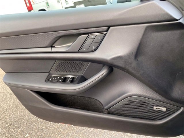 Used 2024 Porsche Taycan image 24