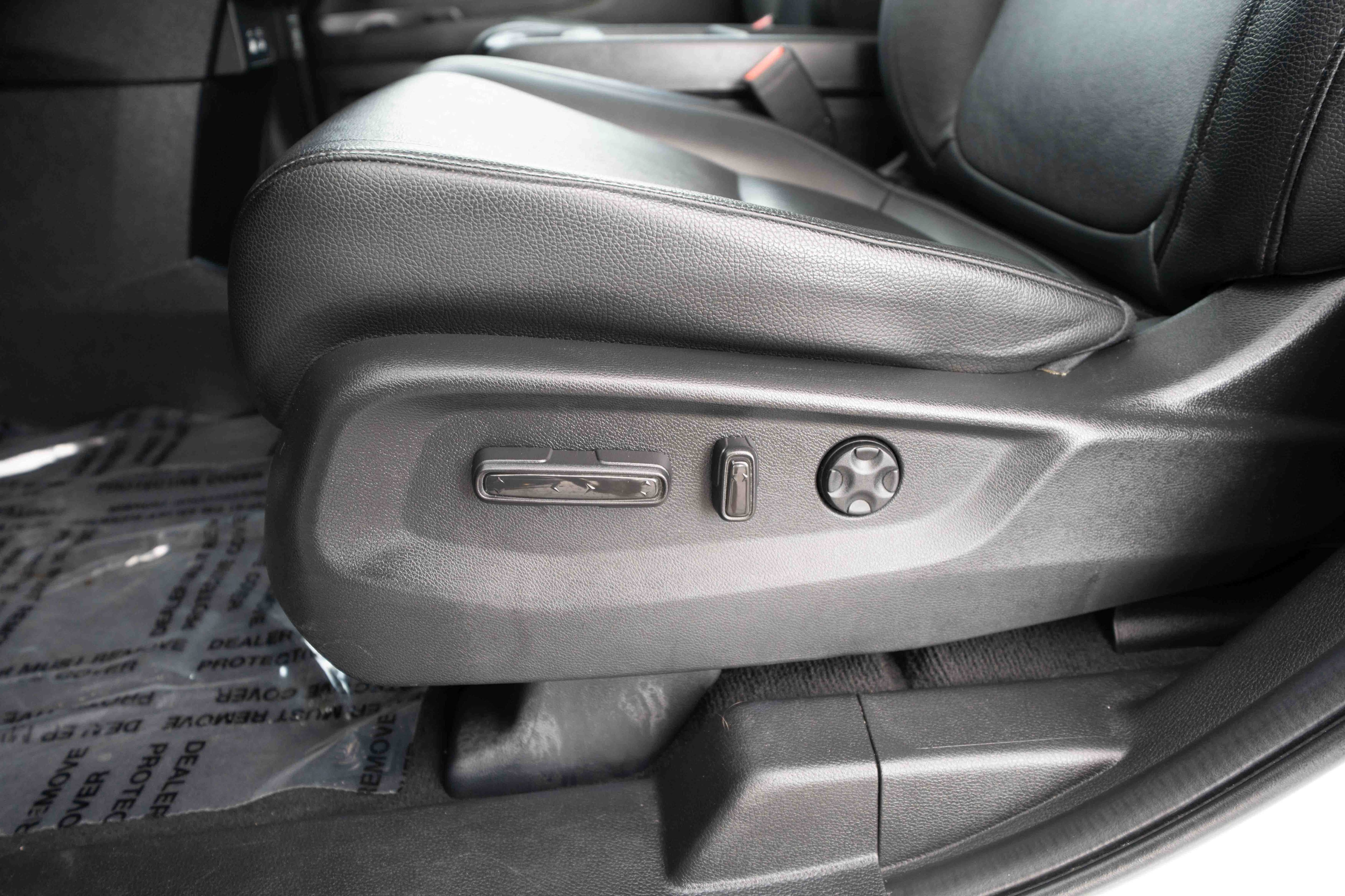 Used 2025 Honda Odyssey EX-L image 12