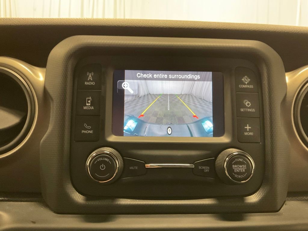 Used 2020 Jeep Gladiator Sport w/ Quick Order Package 24S image 16