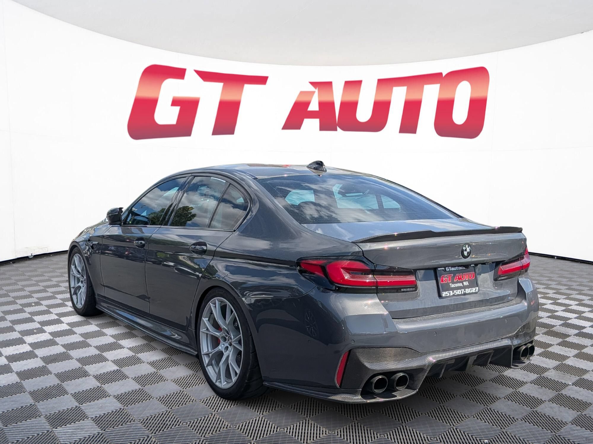 Used 2022 BMW M5 CS AWD/4WD image 3