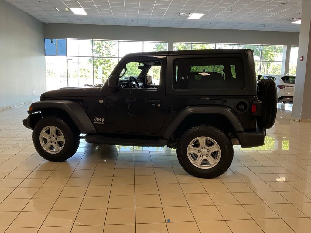 Used 2018 Jeep Wrangler Sport AWD/4WD image 4