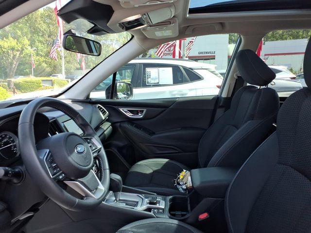 Used 2022 Subaru Forester Premium AWD/4WD image 5