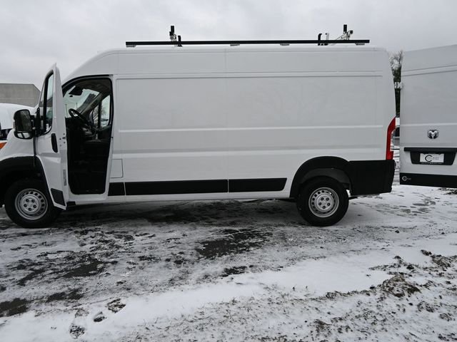 Used 2024 RAM ProMaster 2500 w/ Convenience Group image 40