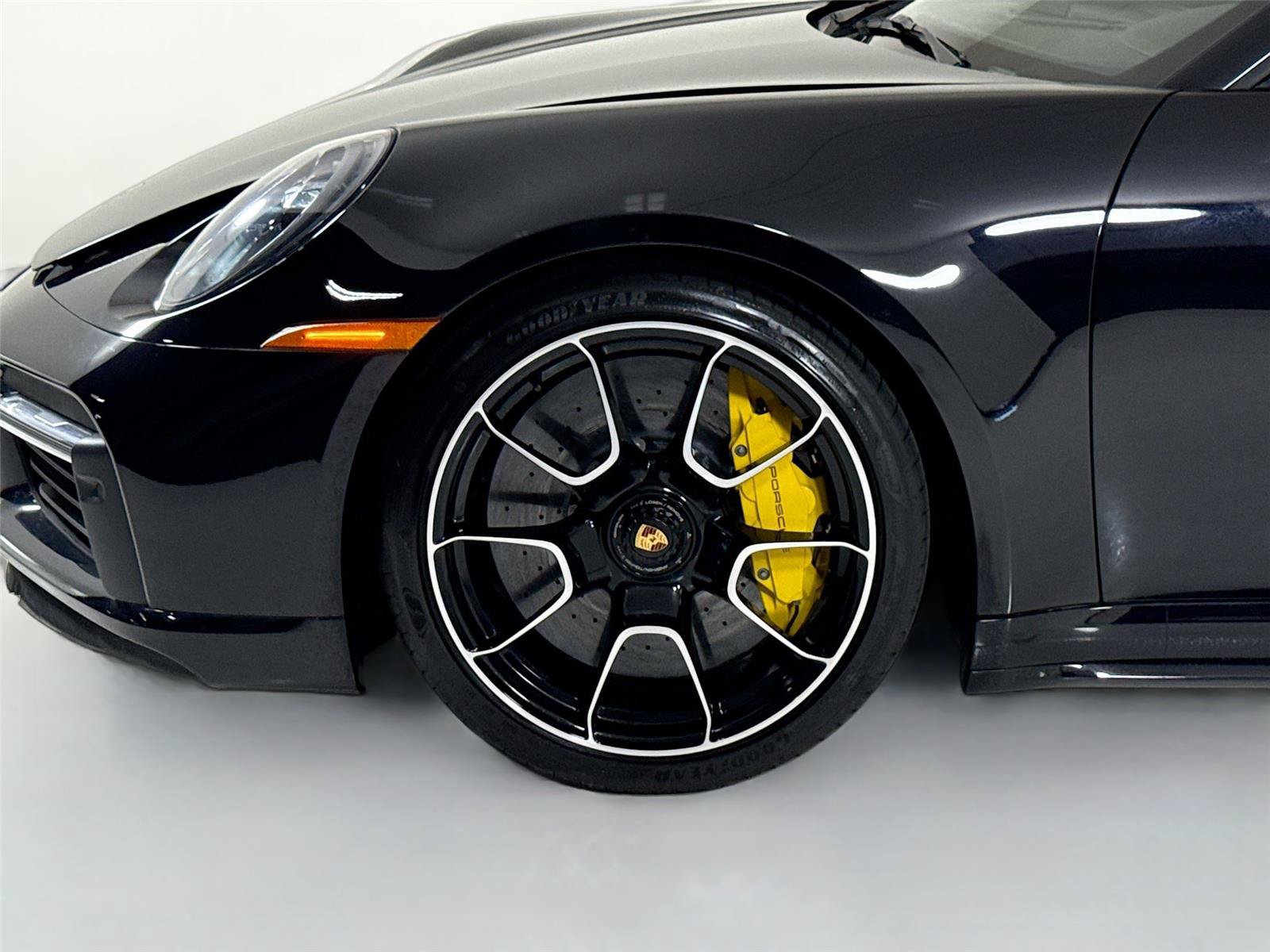 Used 2024 Porsche 911 Turbo S AWD/4WD image 37
