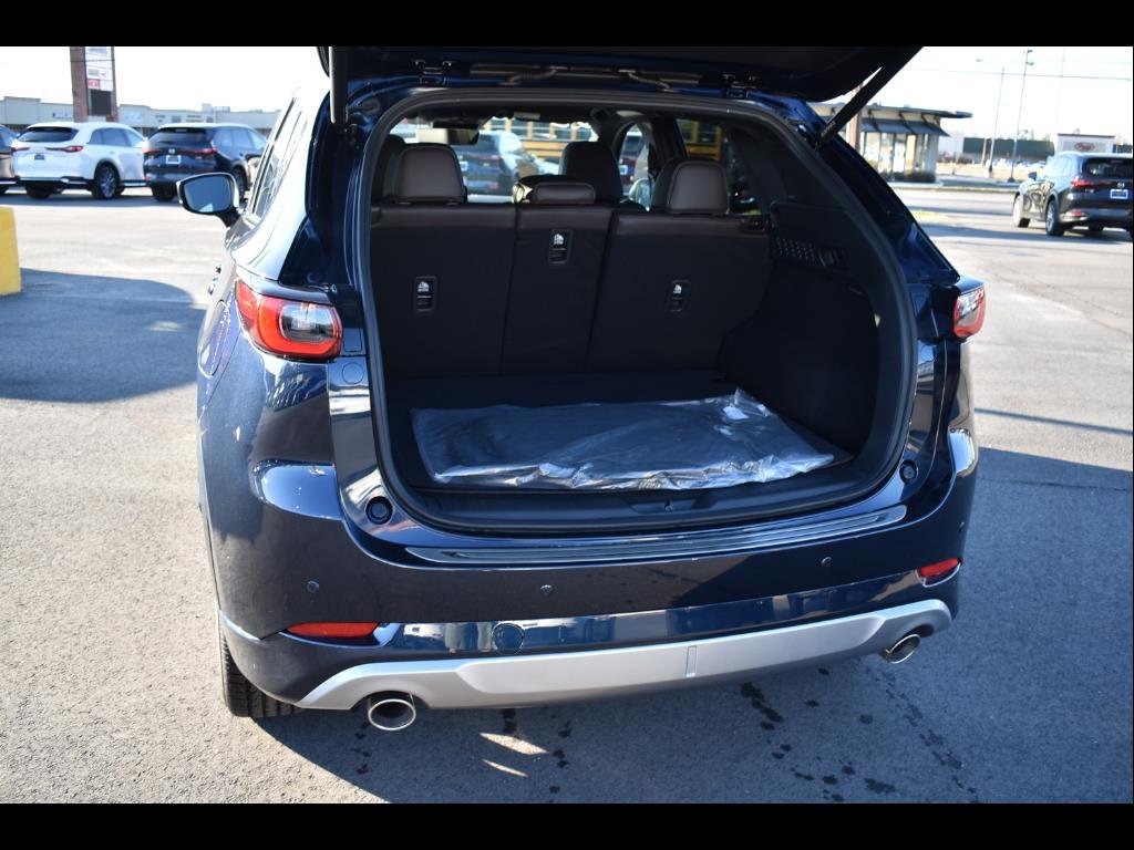 New 2025 MAZDA CX-5 Signature image 18