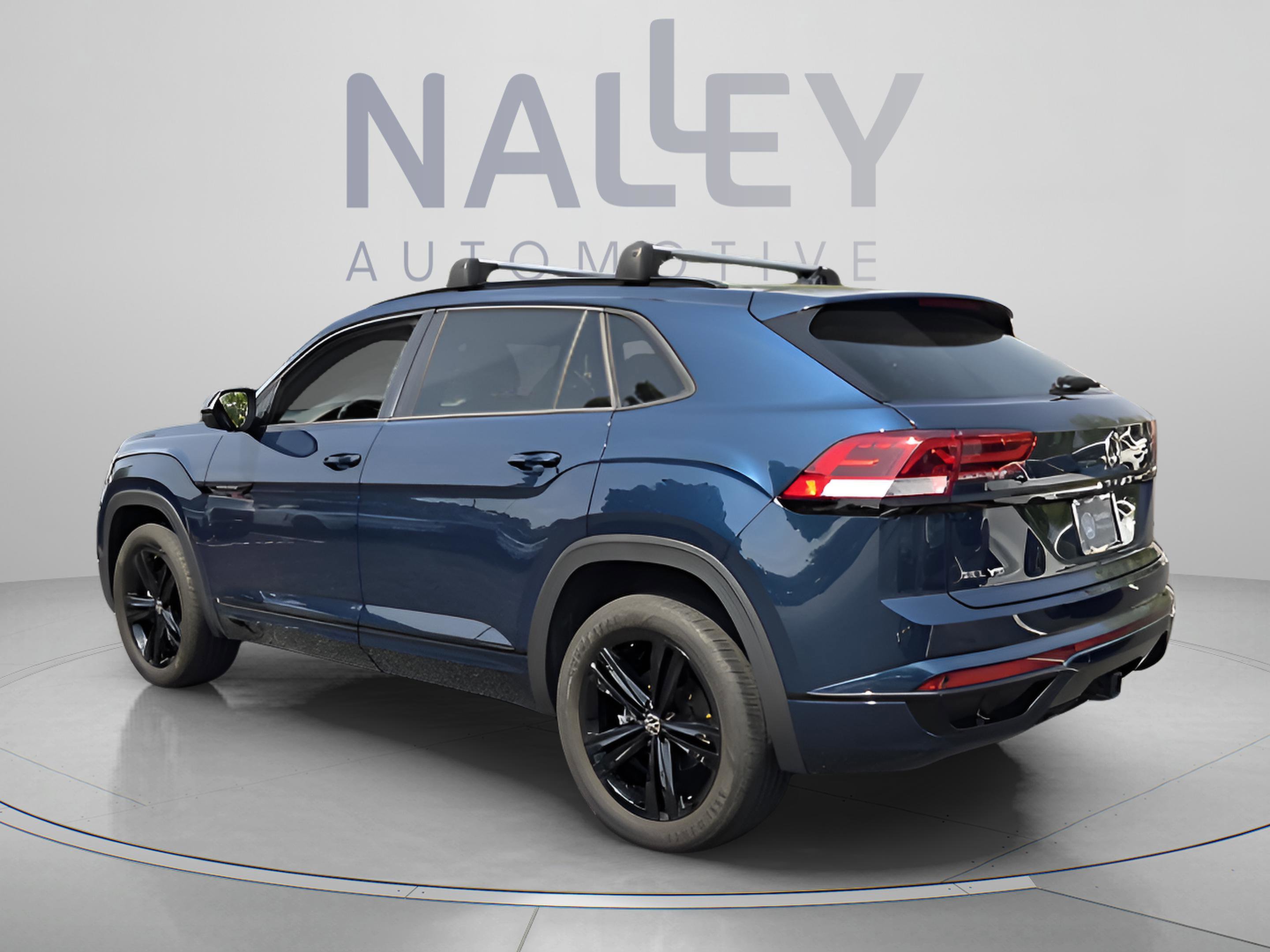 Used 2023 Volkswagen Atlas Cross Sport SEL R-Line image 3