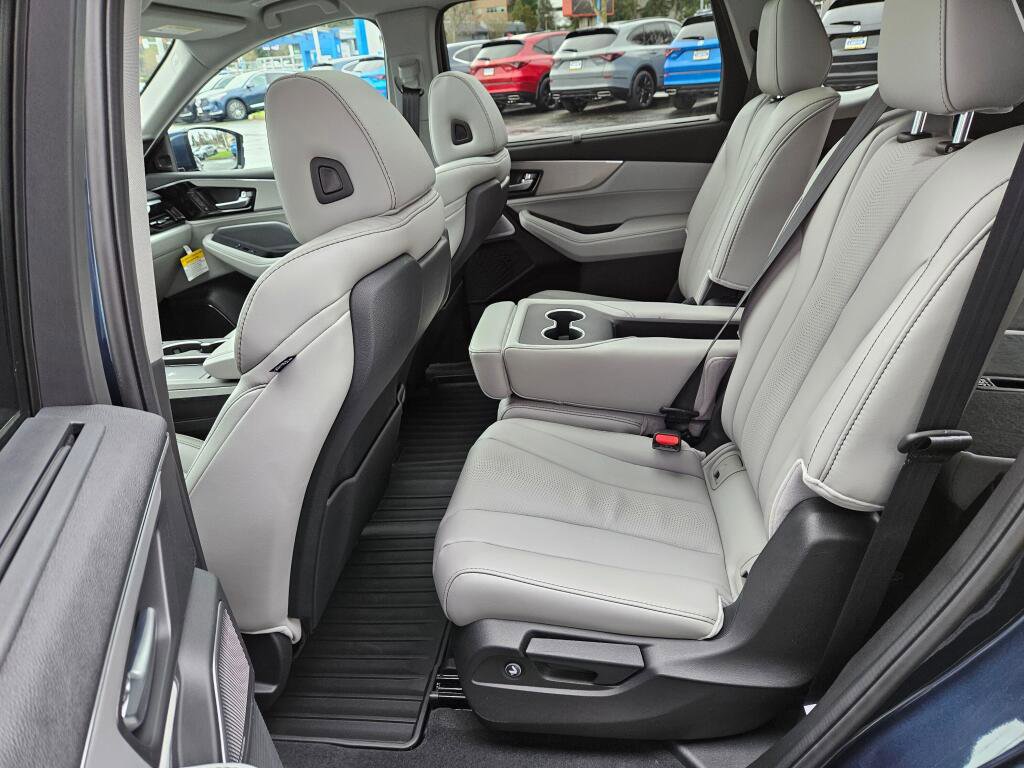 New 2026 Acura MDX SH-AWD w/Tech image 13