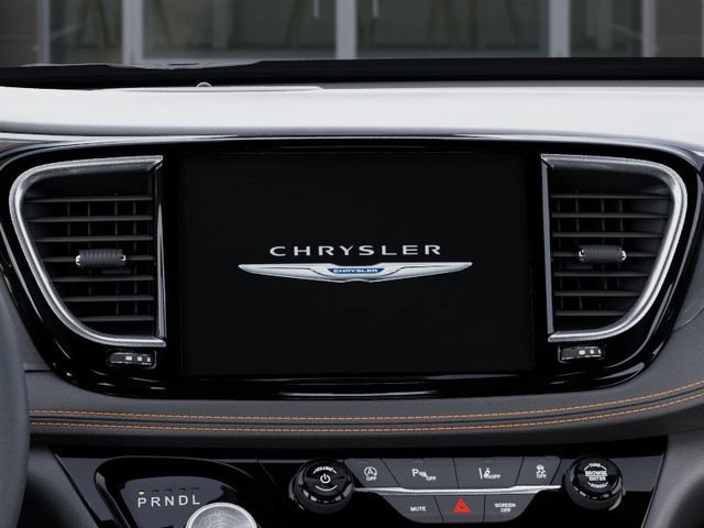 New 2026 Chrysler Pacifica Pinnacle w/ Trailer Tow Group AWD/4WD image 20