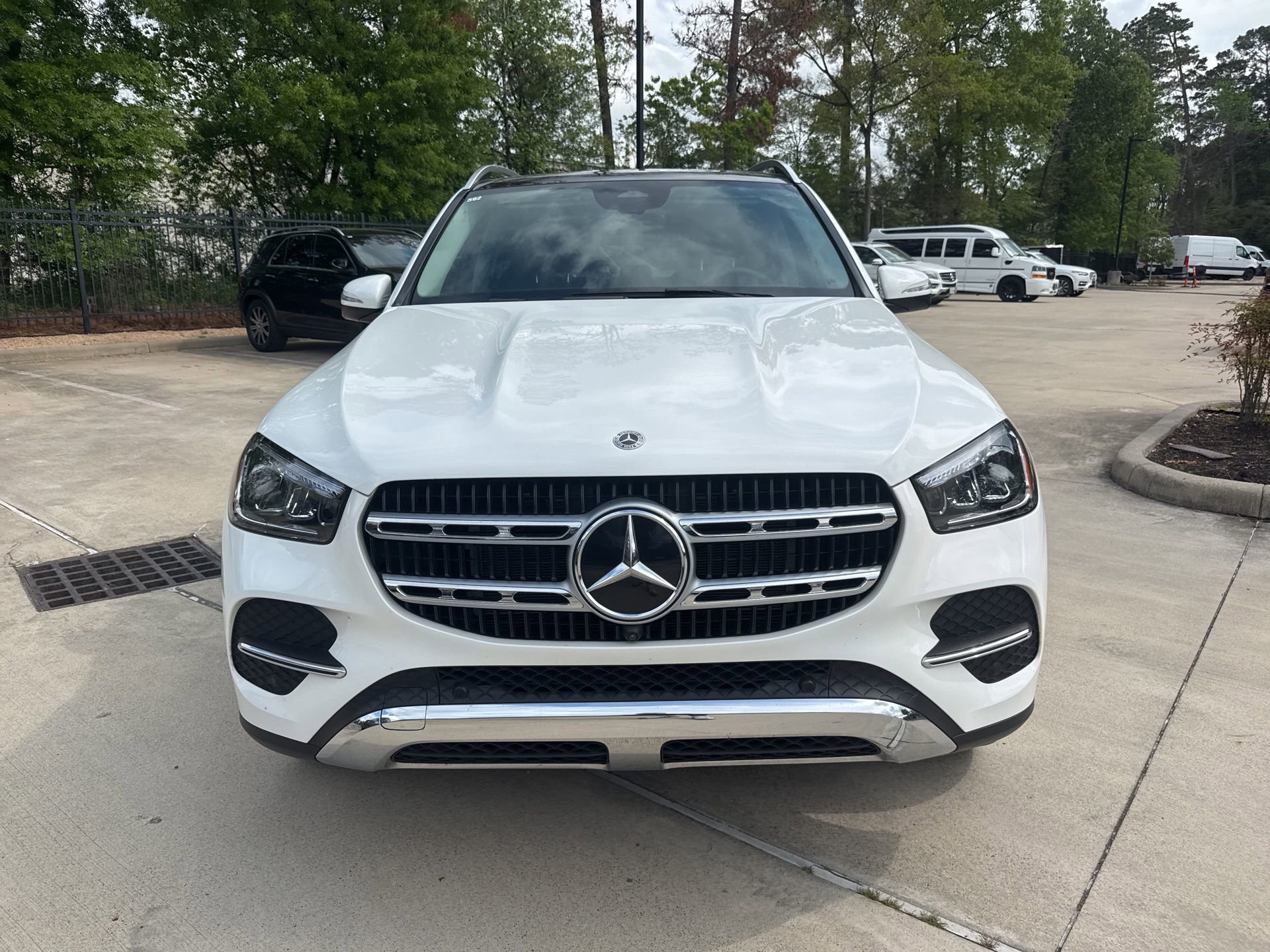 Used 2026 Mercedes-Benz GLE 350 4MATIC image 2