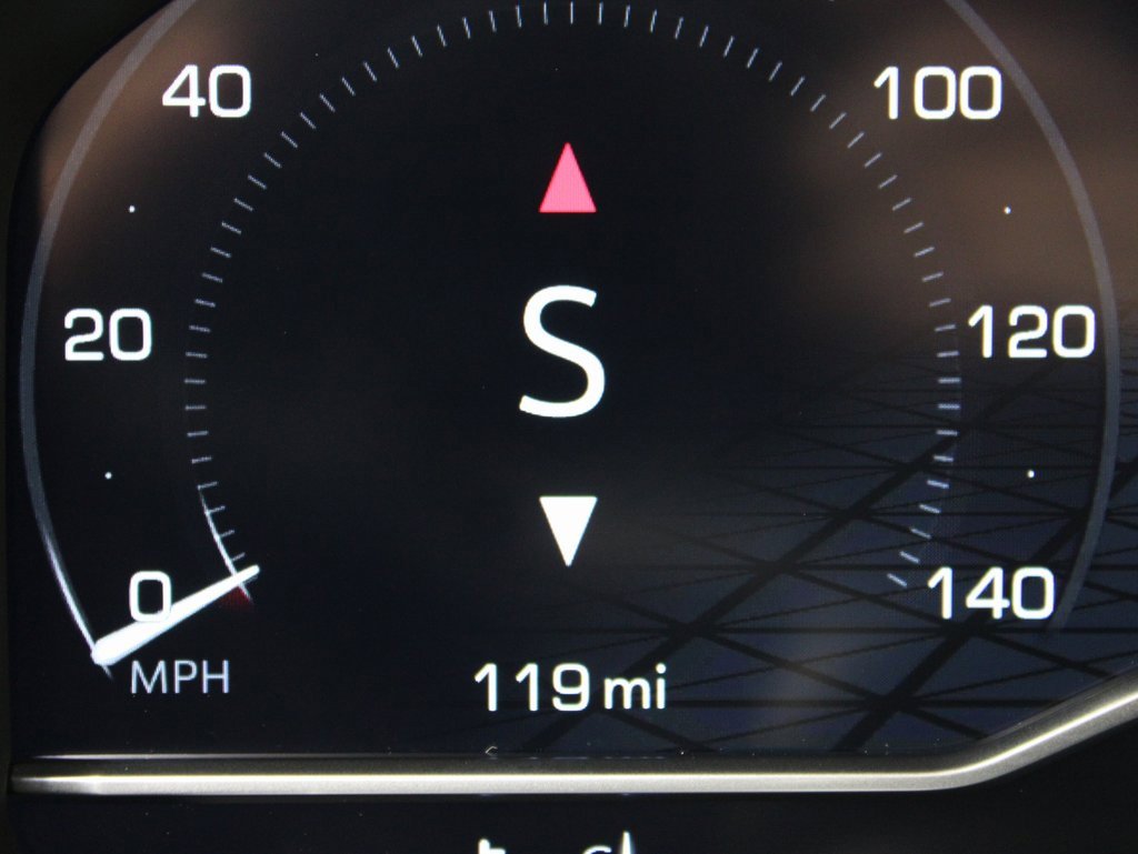 Used 2025 GMC Sierra 1500 Denali Ultimate image 12